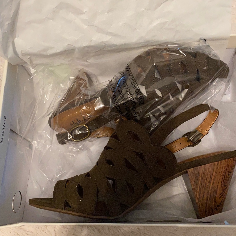 Style & Company sandals